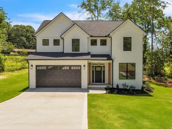 6 Eastwood Ct, Taylors, SC 29687