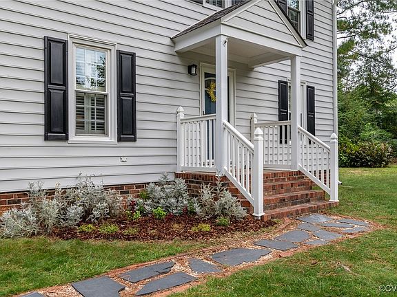 2nd image of 10602 Quarterstaff Ct