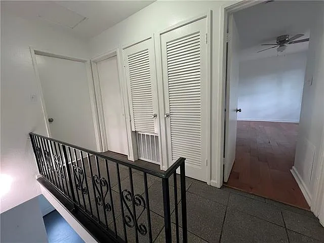 7702 Belcrest Pl — Photo 11