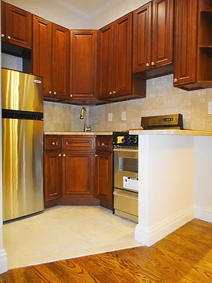 Rented by Balass Ralph, LREB | media 36