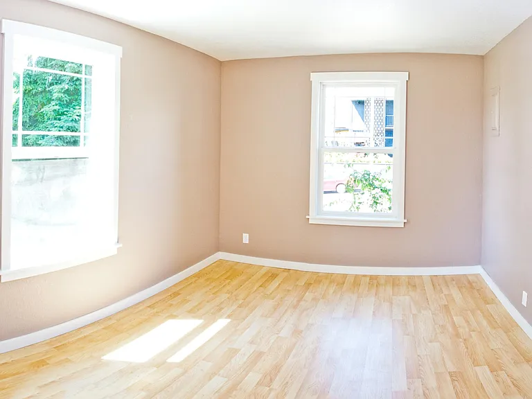 1425 E Yesler Way #1 — Photo 3