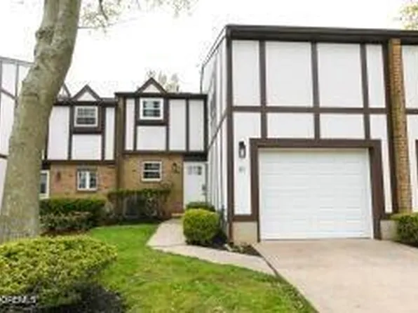 61 Willow Lane, Spring Lake Heights, NJ 07762
