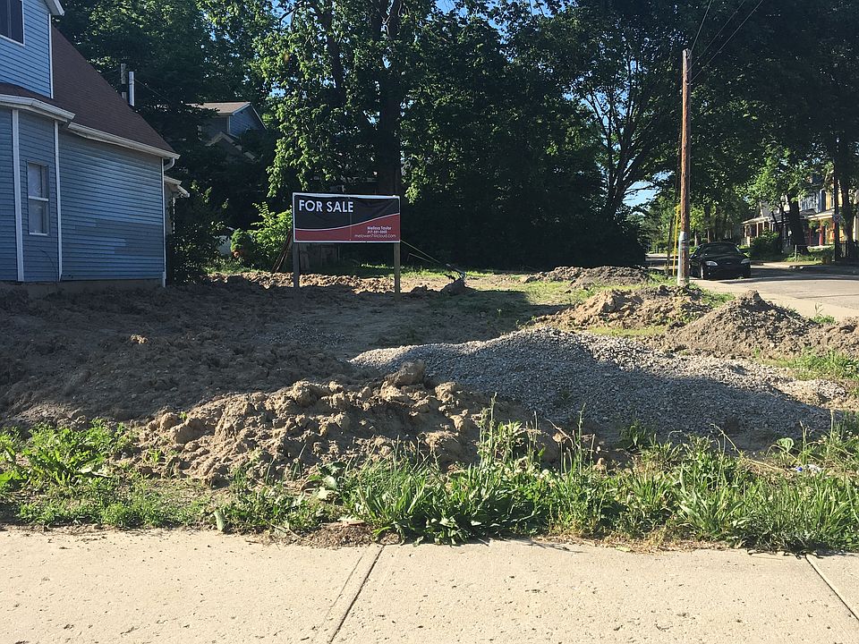 2nd image of 1446 Orange St