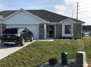 1720 Senior Ct, Shelbyville, IN 46176