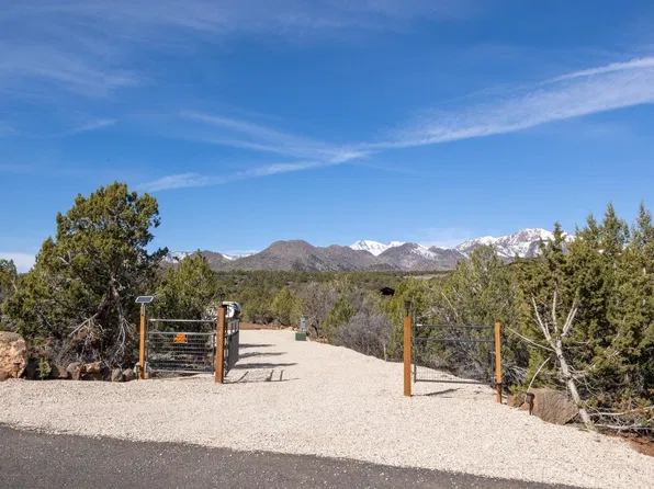 3842 S Canyon Cv #310, New Harmony, UT 84757