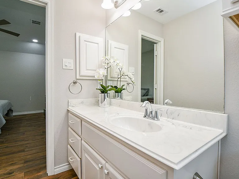 3344 Anita St — Photo 29