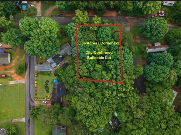 136 Wolf Creek Ln, Locust Grove, GA 30248