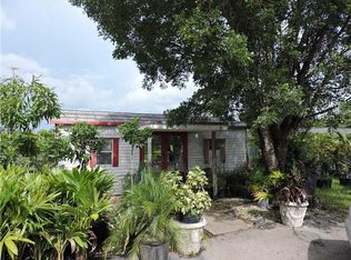 25325 SW 177th Ave, Homestead, FL 33031