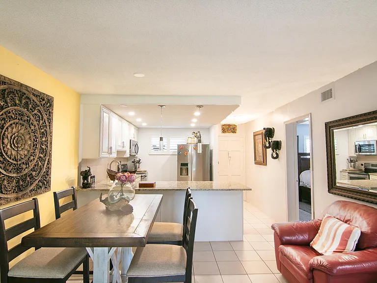 2812 Garden Dr S #101 — Photo 3