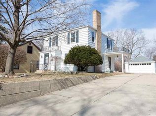 3412 California Rd, Rockford, IL 61108