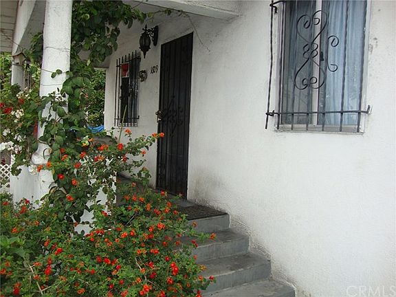 3rd image of 1609 E Century Blvd