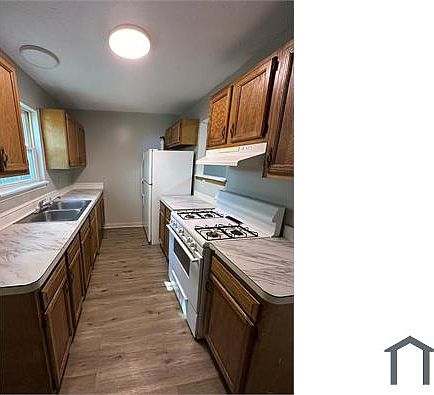 3rd image of 14918 Lawndale Ave