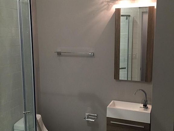 5th image of 1617 W Porter St Floor 2