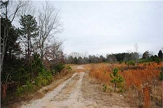 2nd image of 4652 Highway 101