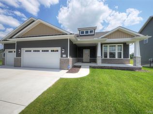 2131 Gambrel Ln, Howell, MI 48843