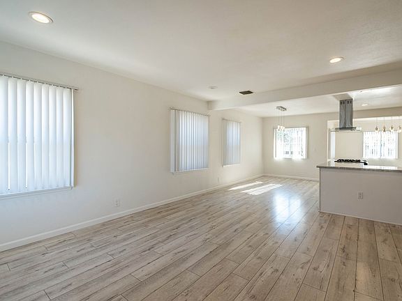 5th image of 11166 Welby Way