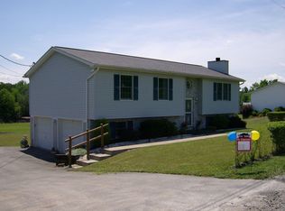 1653 Bucy Rd, Morgantown, WV 26508