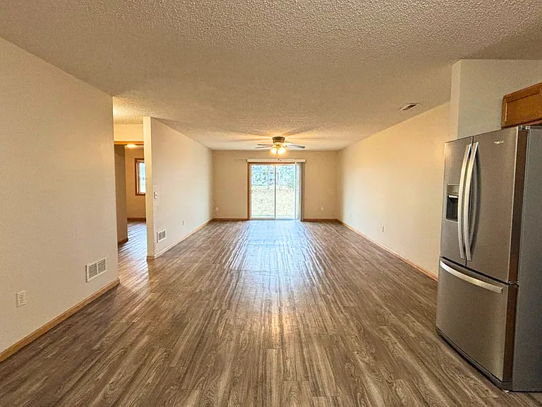 1627C Gunston Dr — Photo 8