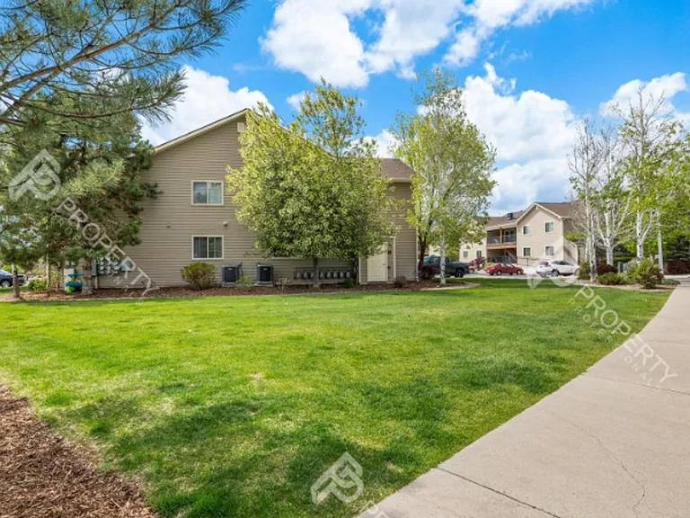 3037 Coal Mine Ave #F — Photo 37