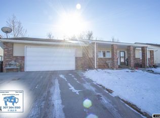 127 Riverbend Rd, Casper, WY 82604