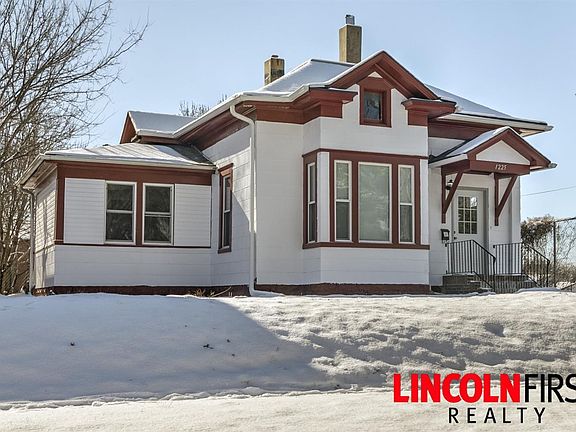 2nd image of 1225 C St