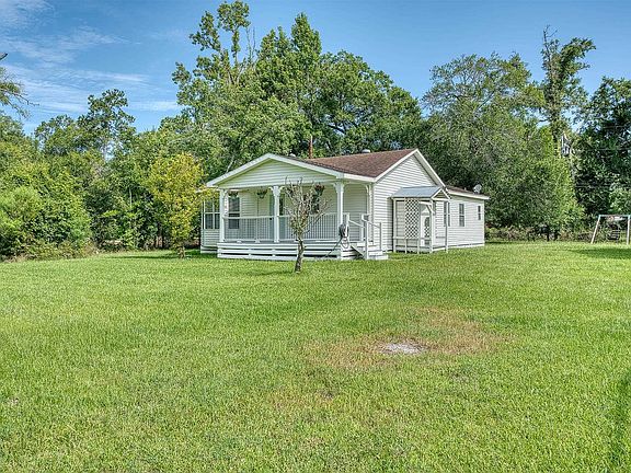 2nd image of 8661 Dogwood Dr