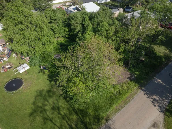 146 N Robert Dr, Godley, IL 60407