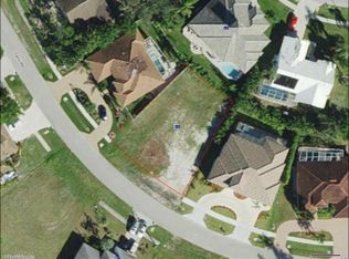 77 Tahiti Rd #3, Marco Island, FL 34145