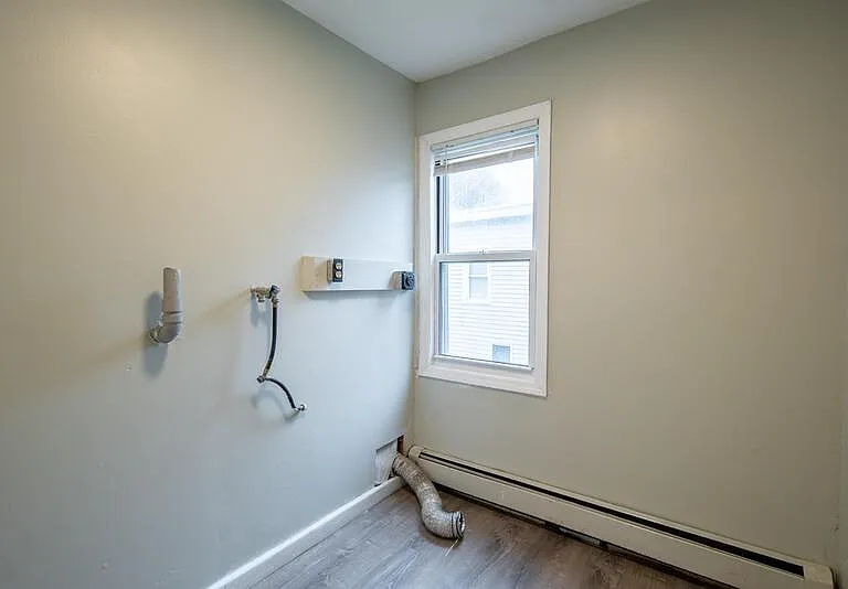 623 4th St #2 — Photo 15