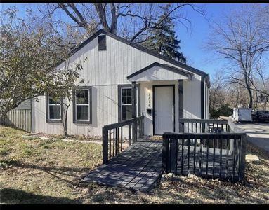 1216 S Osage St, Independence, MO, 64055