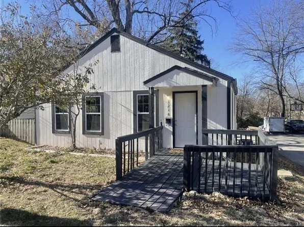 1216 S Osage St, Independence, MO 64055