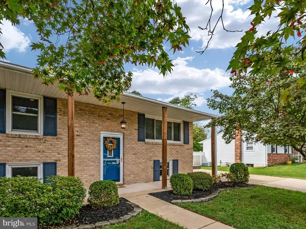 7956 Andorick Dr, Severn, MD 21144
