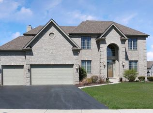 382 Bloomfield Cir E, Oswego, IL 60543