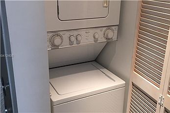 5th image of 1200 Brickell Bay Dr APT 3317