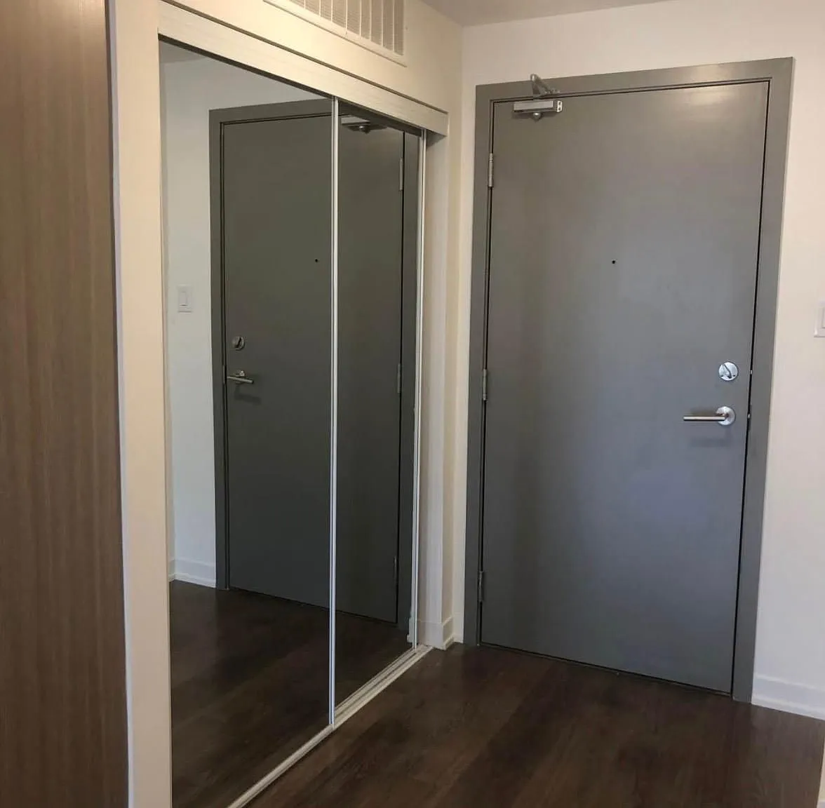 2 bed, $2,300 — Photo 2