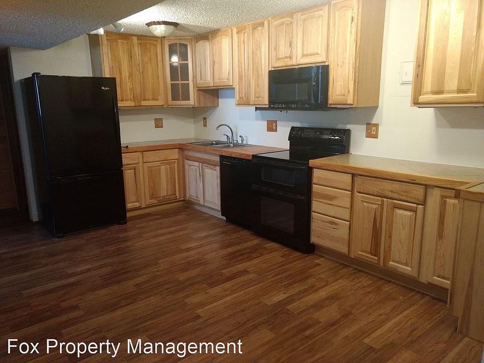 1st image of 1606 Cottonwood Dr APT 6