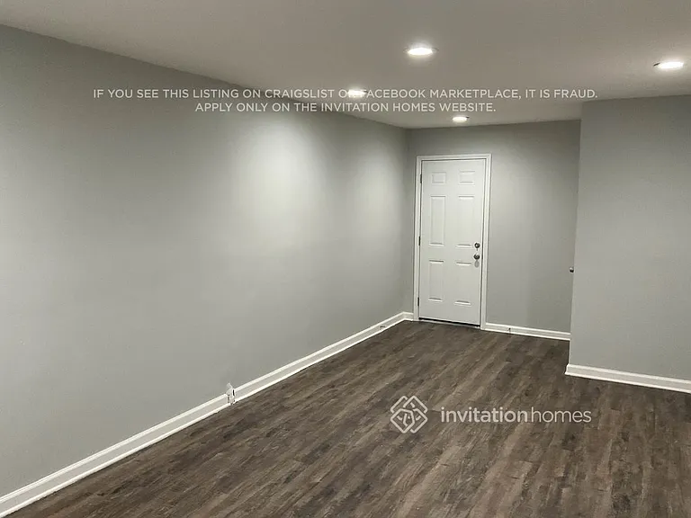 81 Hampton Oaks Dr — Photo 2
