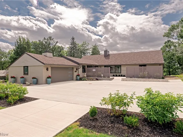 3300 Green Rd, Beachwood, OH 44122