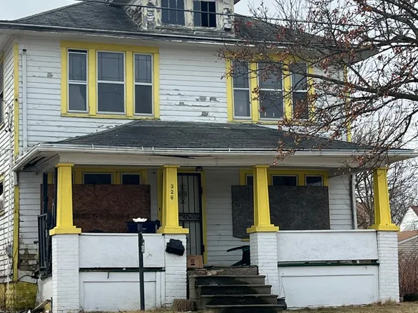 326 E McClellan St, Flint, MI 48505