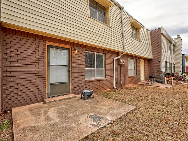 1400 N Perkins Rd #M97 — Photo 42