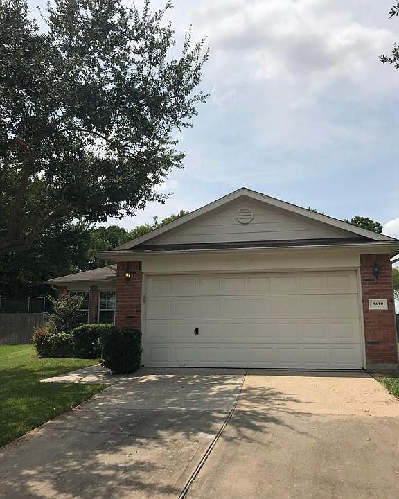 1st image of 9610 Sugarblossom Ln