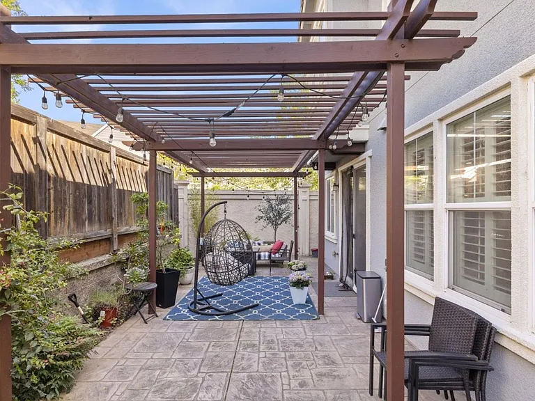 7238 Basking Ridge Ave — Photo 20
