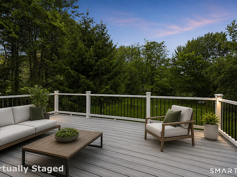 751 W Avon Rd — Photo 14