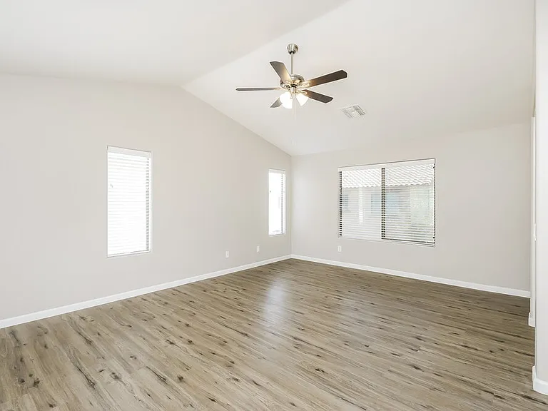 3869 E Claxton Ave — Photo 10