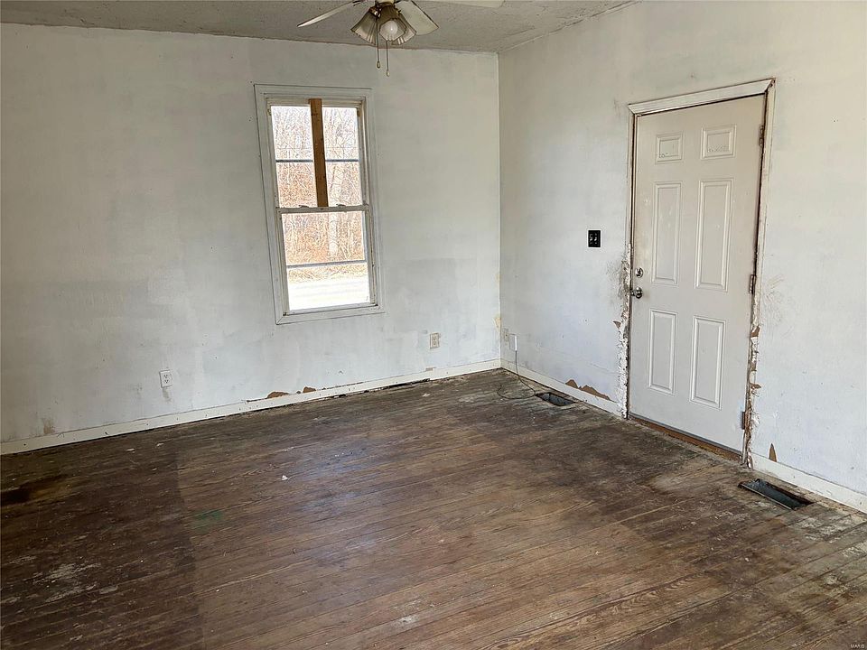 310 Old Us Highway 50 W, Beckemeyer, IL 62219 Zillow