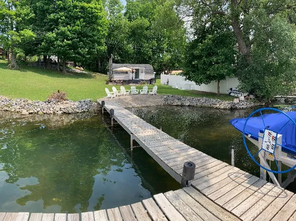 3247 Cemetery Rd, Marietta, NY 13110