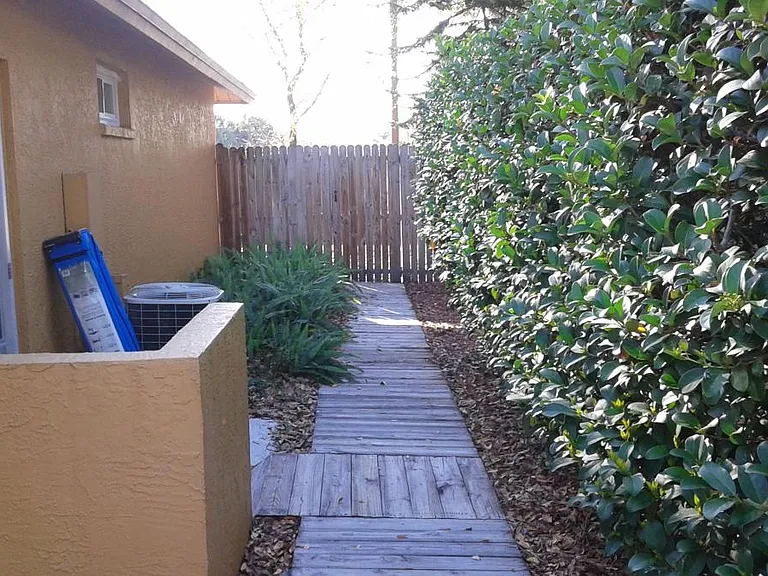 9819 Lema Ct — Photo 16
