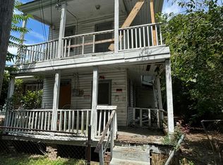 6 Poinsett St, Charleston, SC 29403