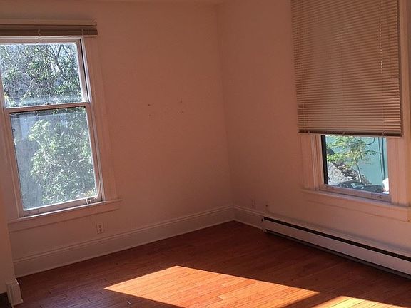 4th image of 1656 Taylor St APT 02