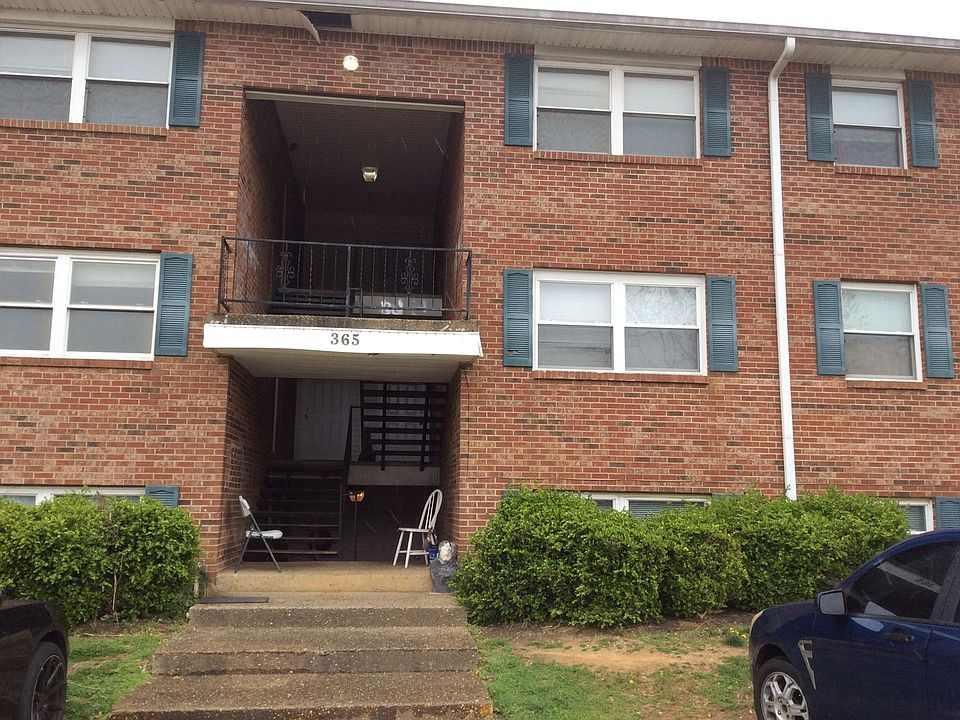 1st image of 365-2 Elmwood Dr #0